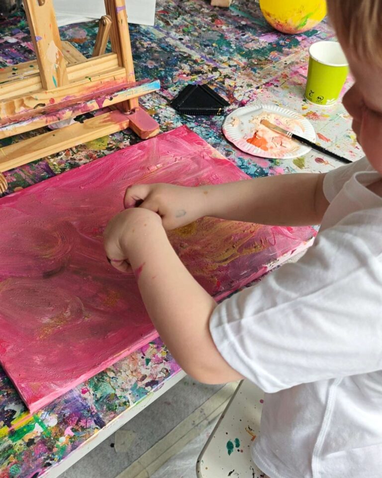 WALK IN taidepaja Kuopiossa sopii myös lapsille